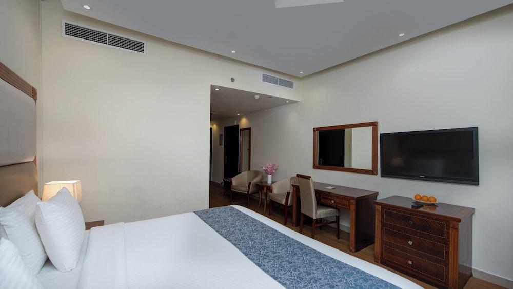 Vendome Plaza Hotel Room Type - Standard Double Room