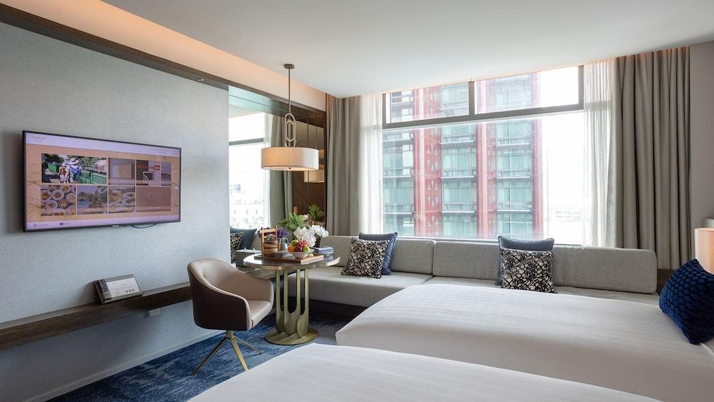 Chatrium Grand Bangkok Room Type - Deluxe Room