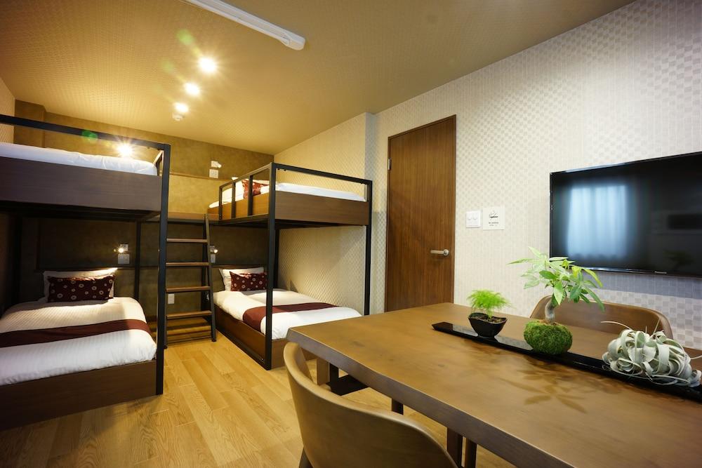 Rona Hotel Room Type - Superior Quadruple Room