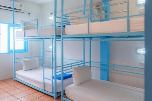 Bodega Bangkok Soi 23 Room Type - Bed in 6-Bed Female Dormitory Room