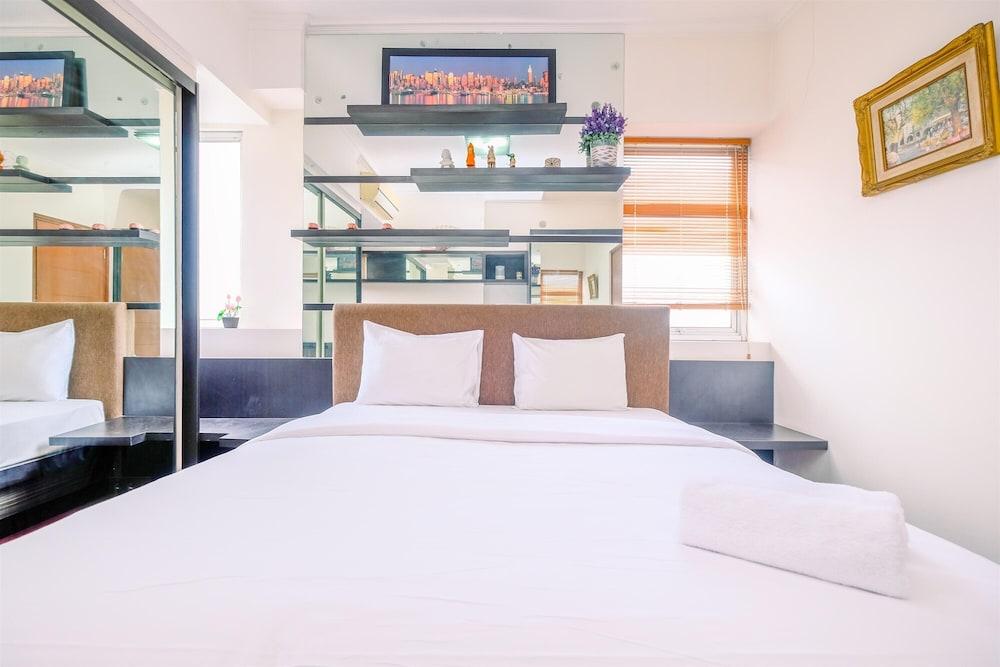 Cozy And Nice 2Br Apartment At Maple Park Sunter Room Type - Room
