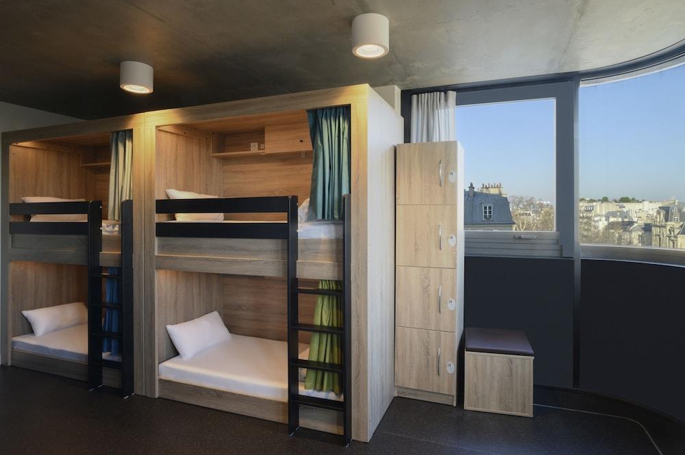 The People Paris Marais Room Type - 8 beds dorms room with private bathroom