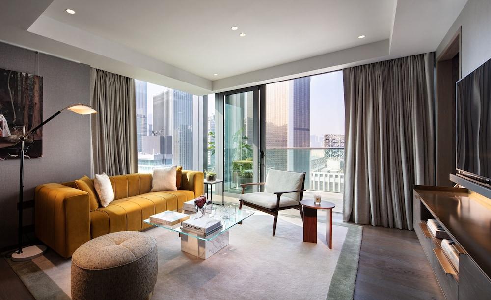 The Hari Hong Kong, Vignette Collection by IHG Room Type - Suite (The Hari)