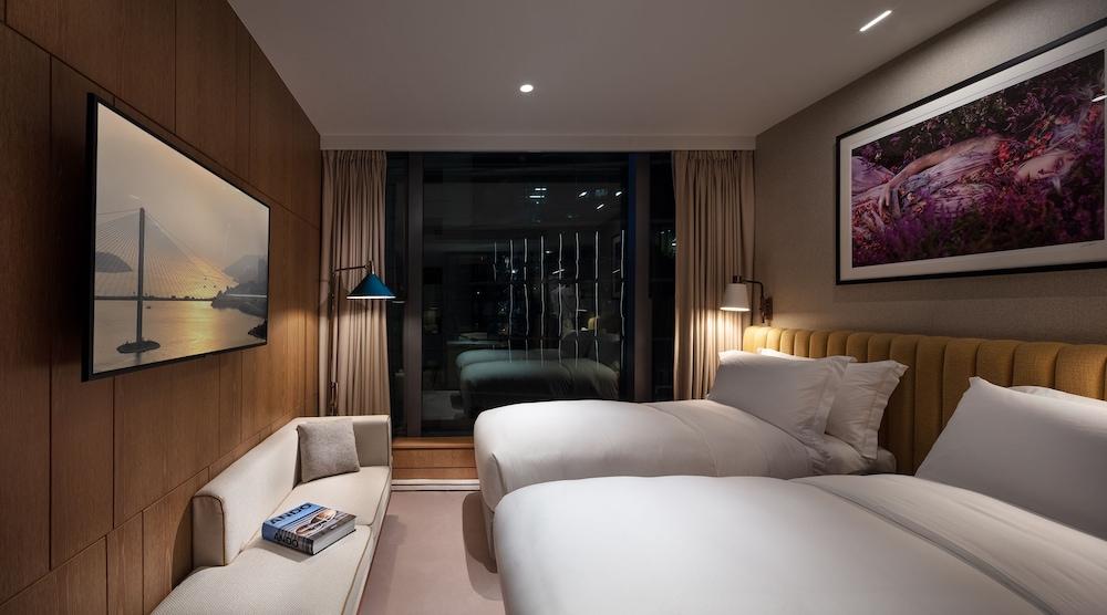 The Hari Hong Kong, Vignette Collection by IHG Room Type - Deluxe Room, 2 Twin Beds