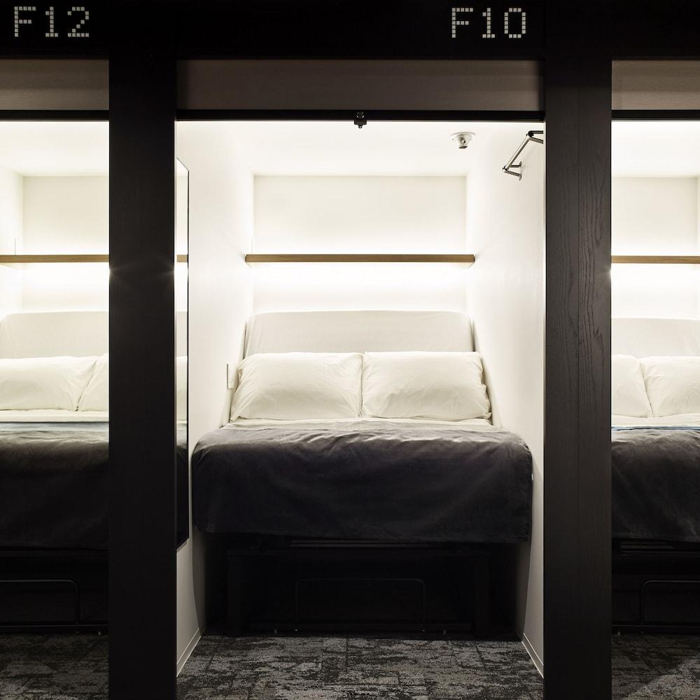 The Millennials Shibuya Room Type - Neighboring 2 Smart Pods - All Gender (Over 18 years old)