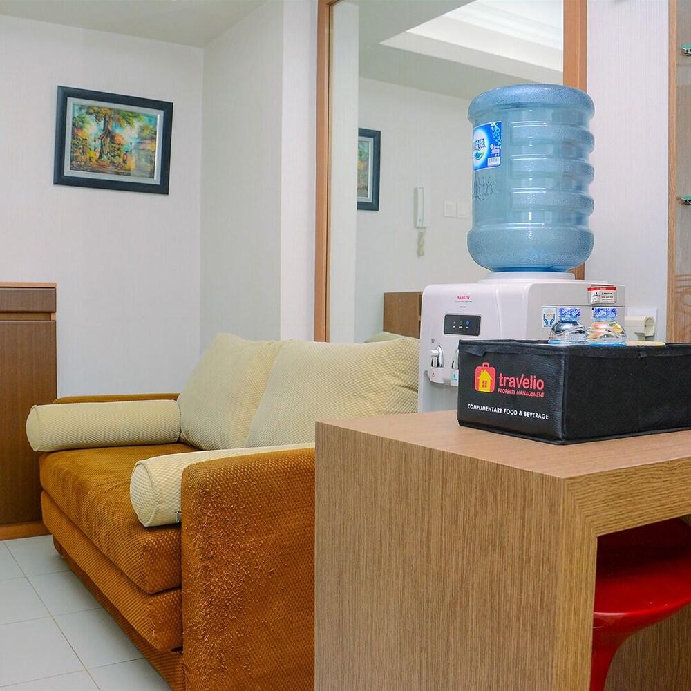 Fully Furnished and Cozy 2BR at Bassura City Apartment - Tap to explore photos