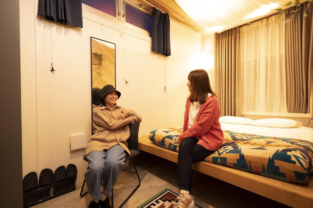 Glamping Tokyo Asakusa - Hostel Room Type - Standard Double Room Shared Shower Room