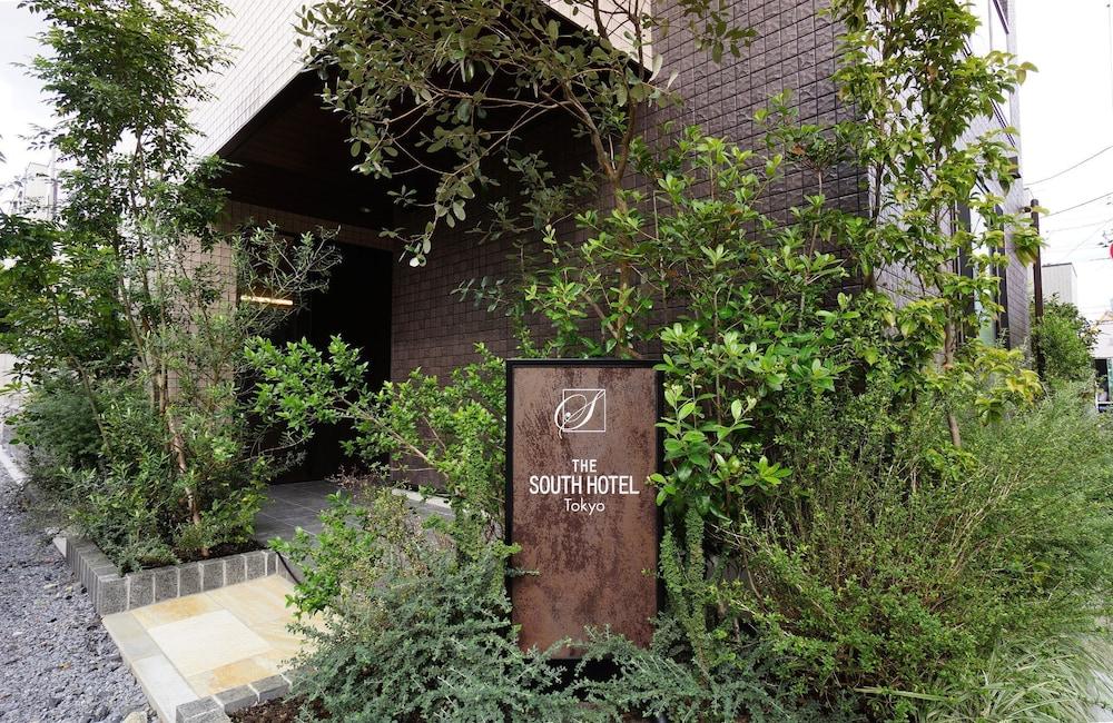 The South Hotel Tokyo - Tap to explore photos