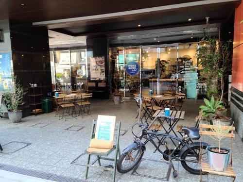 APA HOTEL Nihombashi Bakuroyokoyama Ekimae - Tap to explore photos