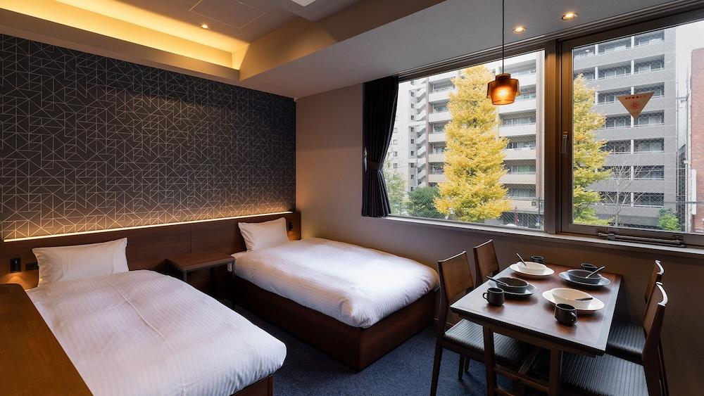 COCOSHUKU Shinjuku-Hanazono Room Type - Family Room (A)