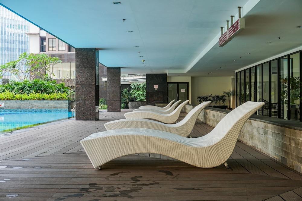 Luxurious 2Br At Tamansari Semanggi Apartment - Tap to explore photos