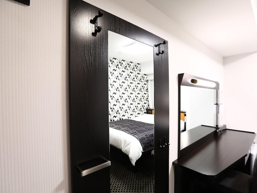 APA Hotel Hatchobori Shintomicho - Tap to explore photos