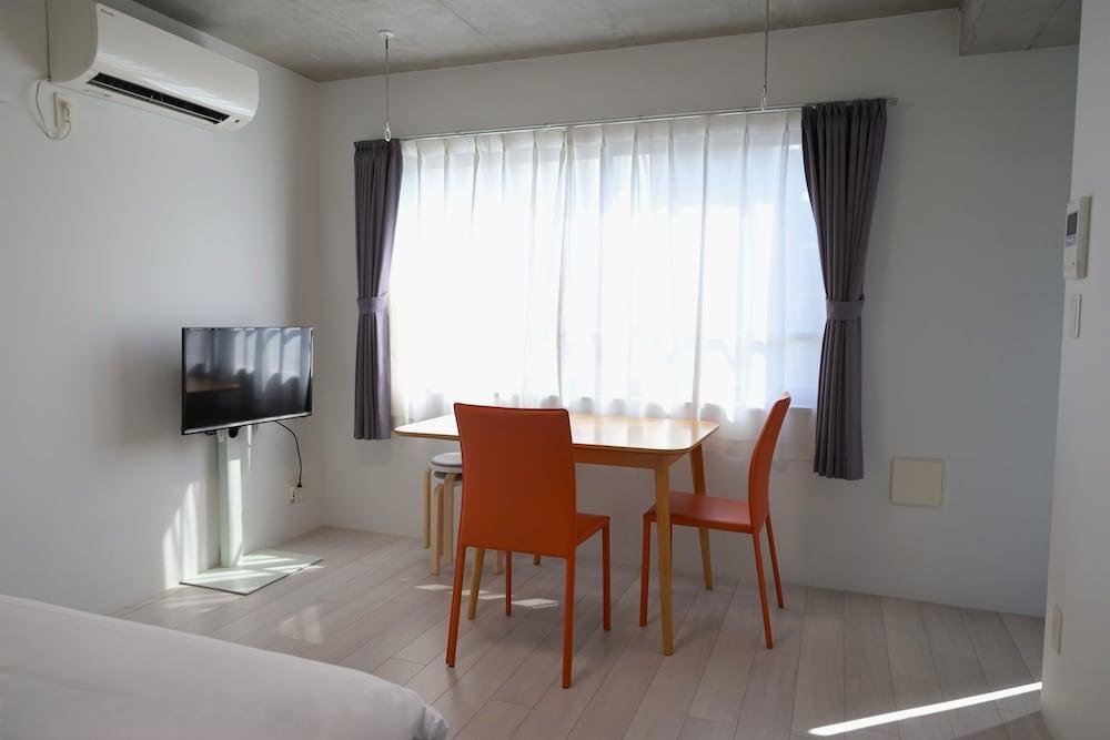 Laffitte Ryogoku Room Type - Standard Triple Room, Non Smoking (2-4F)