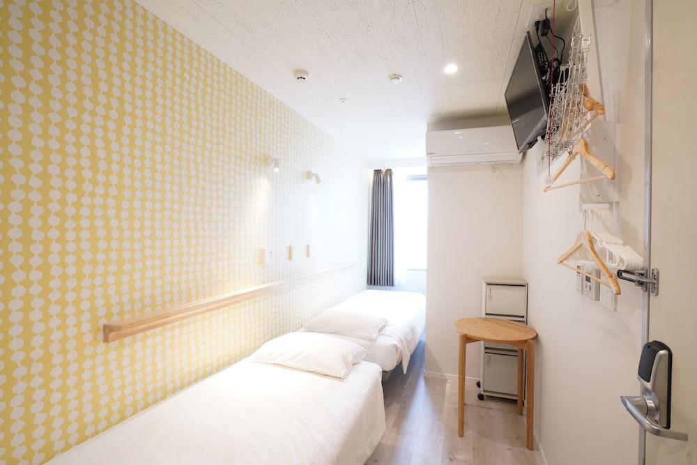 U-Hotel Takadanobaba Room Type - Twin Room