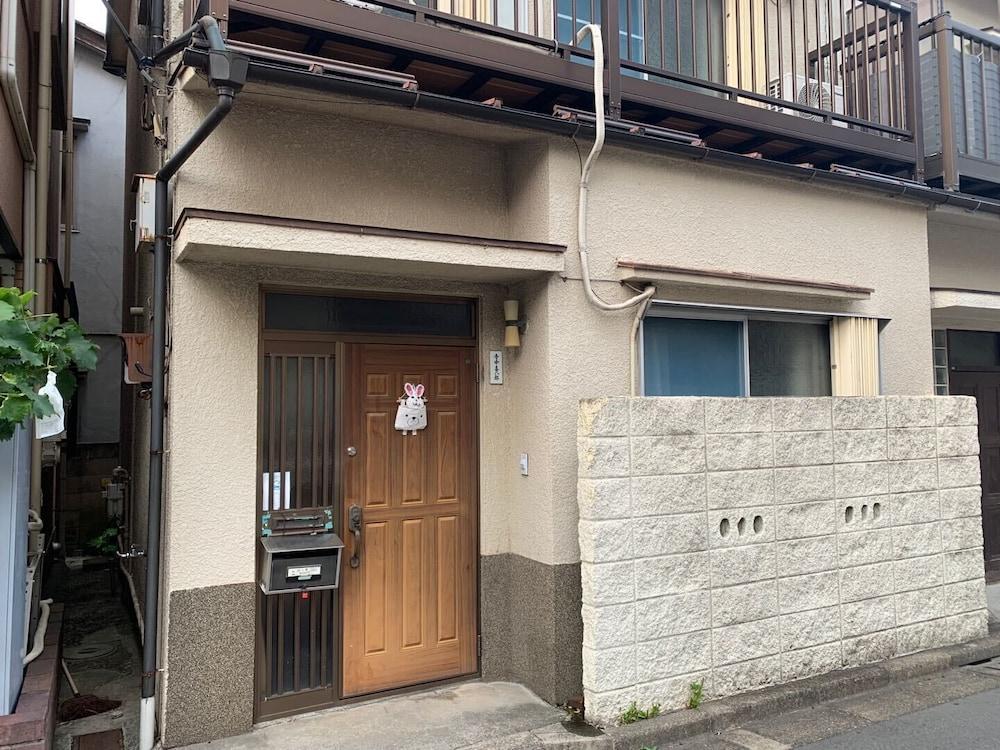 Comma House Nakano - Tap to explore photos