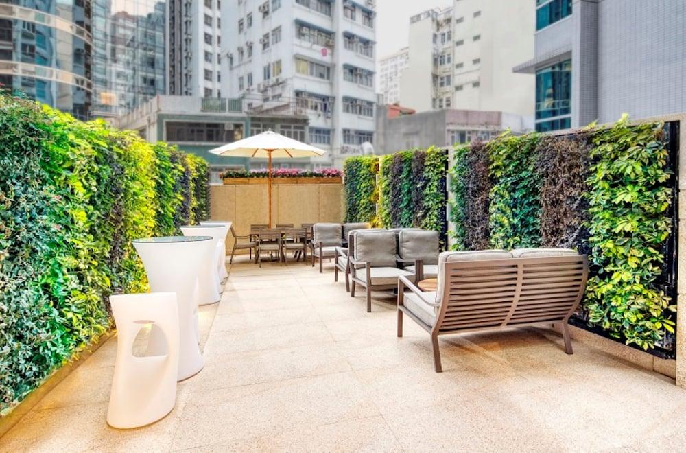 iclub AMTD Sheung Wan Hotel - Tap to explore photos