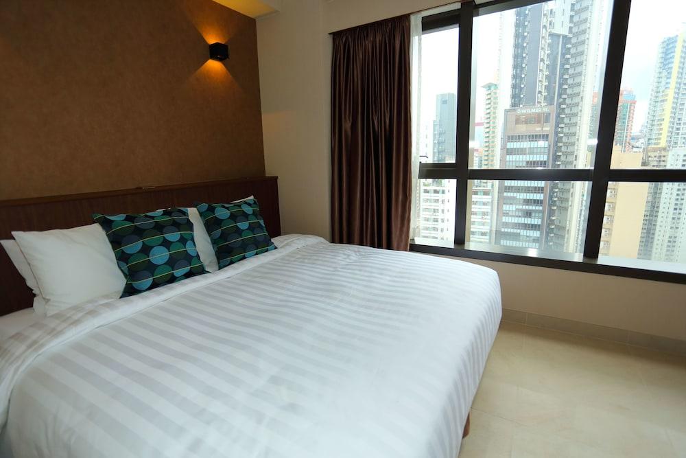 WE Hotel Room Type - Deluxe Room