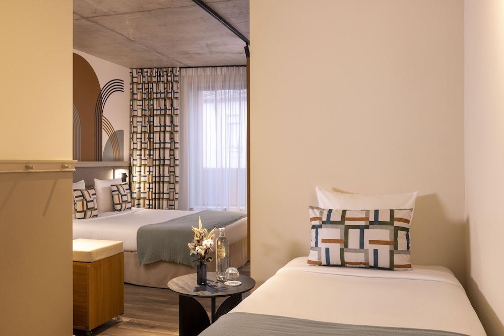 La Belle Ville Room Type - Deluxe Room