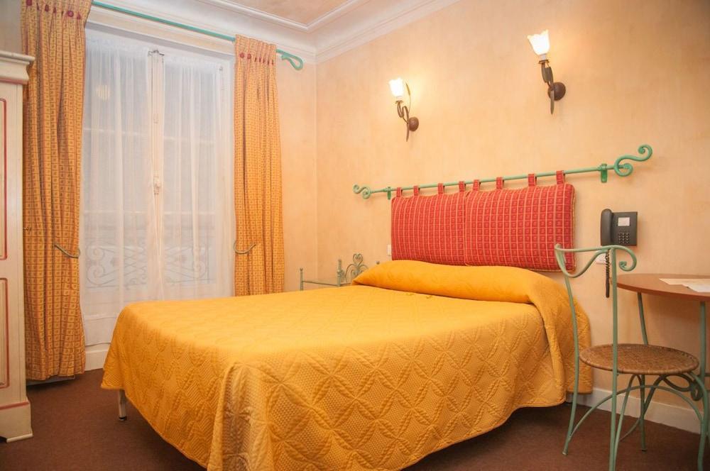 Port Royal Hotel Room Type - Double Room with private Bathtub and WC Port Royal Hotel Room Type - Double Room with private Bathtub and WC