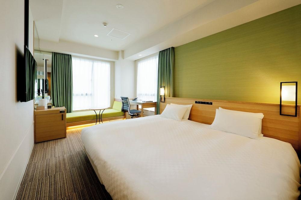 Candeo Hotels Tokyo Shimbashi Room Type - Corner King Room, Non Smoking