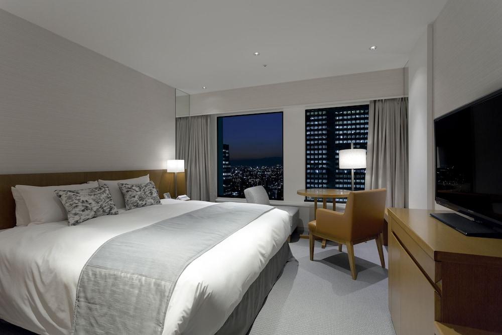 Keio Plaza Hotel Tokyo Room Type - Standard Plus Double, Non Smoking