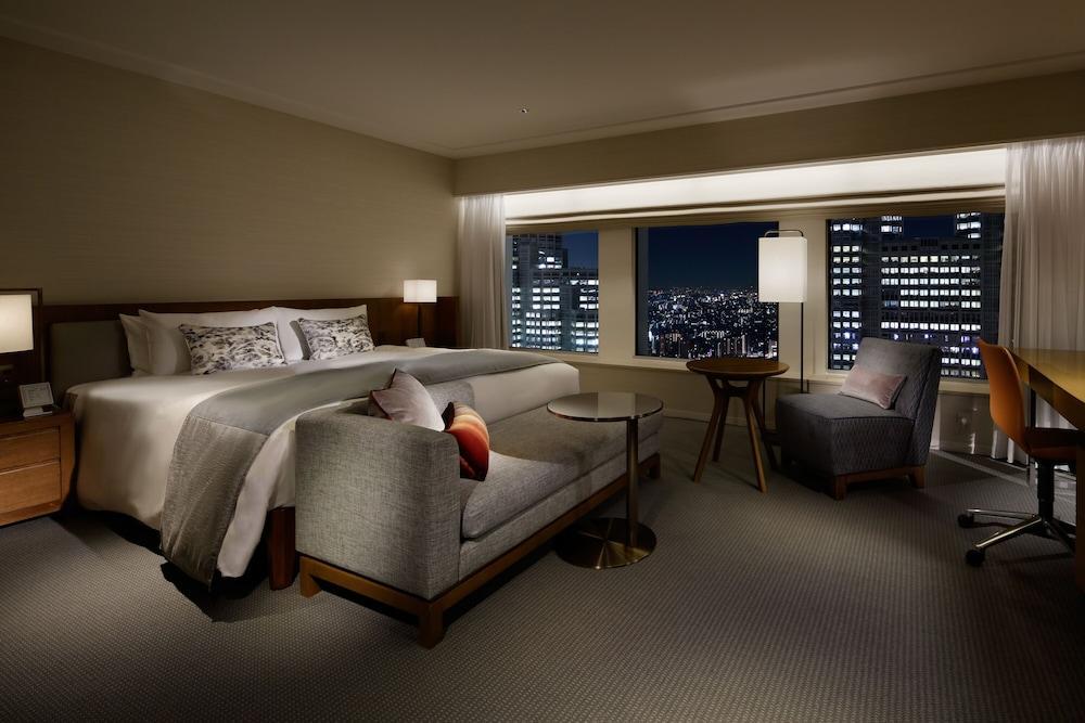 Keio Plaza Hotel Tokyo Room Type - Premier Grand - Deluxe King with the Club Lounge Access (breakfast, tea, and bar time) Keio Plaza Hotel Tokyo Room Type - Premier Grand - Deluxe King with the Club Lounge Access (breakfast, tea, and bar time)