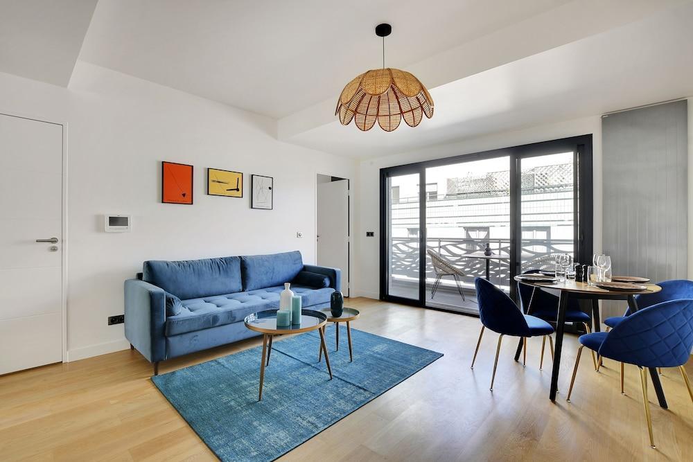 Drawing House Room Type - Apartment (Apartment with Shower) Drawing House Room Type - Apartment (Apartment with Shower)