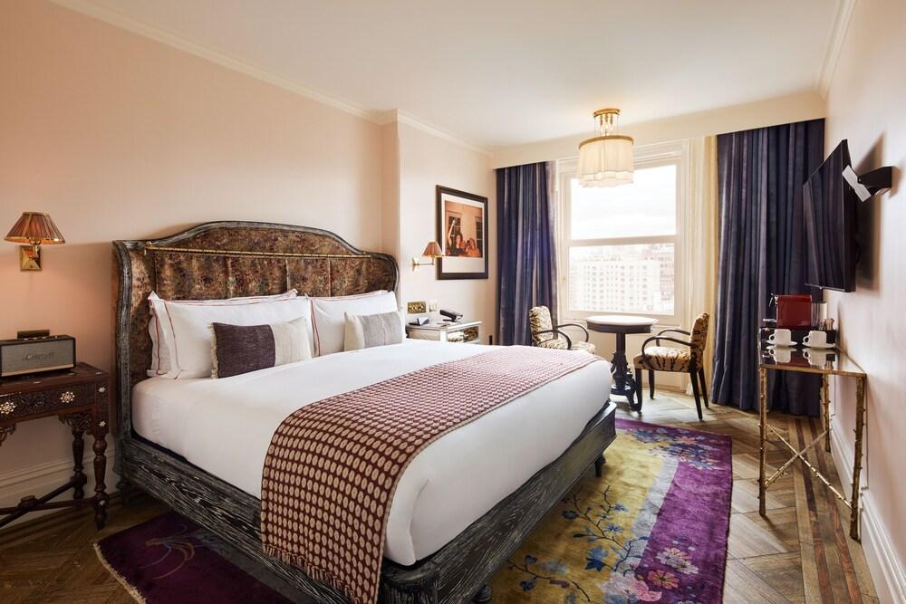 The Hotel Chelsea Room Type - Room (The Chelsea)