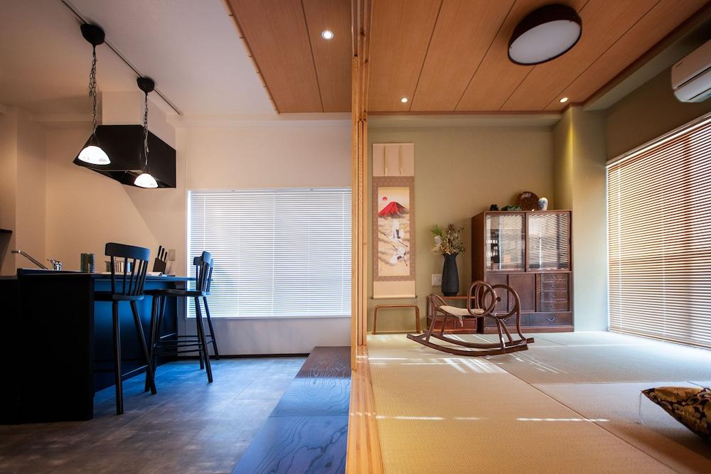 TSUBAME HOTEL Asakusabashi Room Type - Deluxe Double Studio