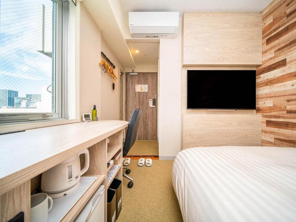 Super Hotel Shinbashi Karasumoriguchi - Tap to explore photos