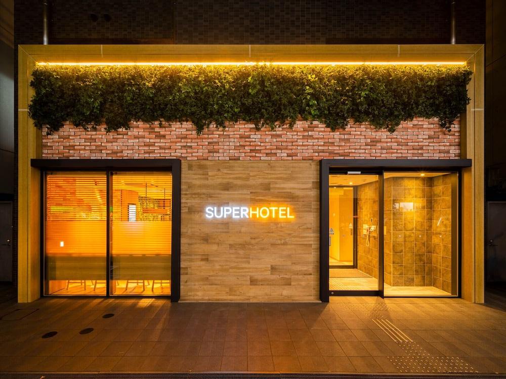 Super Hotel Shinbashi Karasumoriguchi - Tap to explore photos