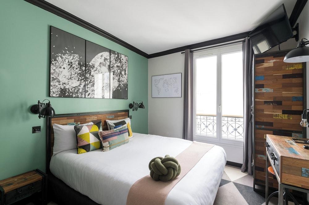 Madrigal hotel Room Type - Classic Room - A/C