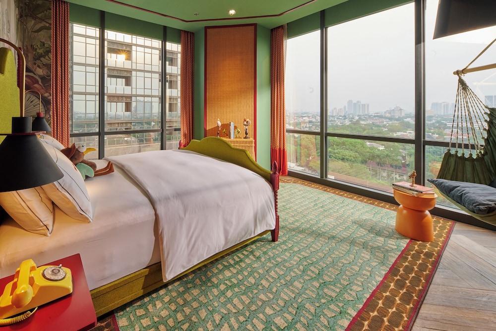 25hours Hotel Jakarta The Oddbird Room Type - Room, 1 King Bed (Gigantic Garden)