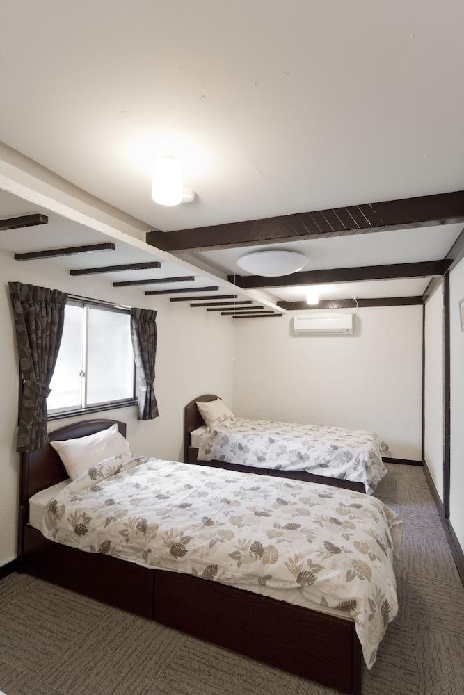 Shin-Okubo International Hotel Room Type - Twin Room, Main Building, Non Smoking