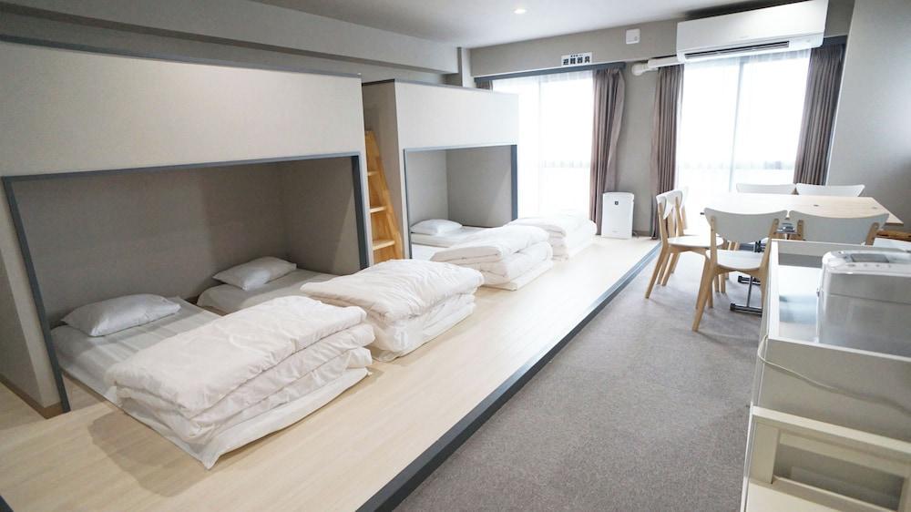 Beagle Tokyo Hostel and Apartments Room Type - [For 8 Persons] Family Room, Non Smoking