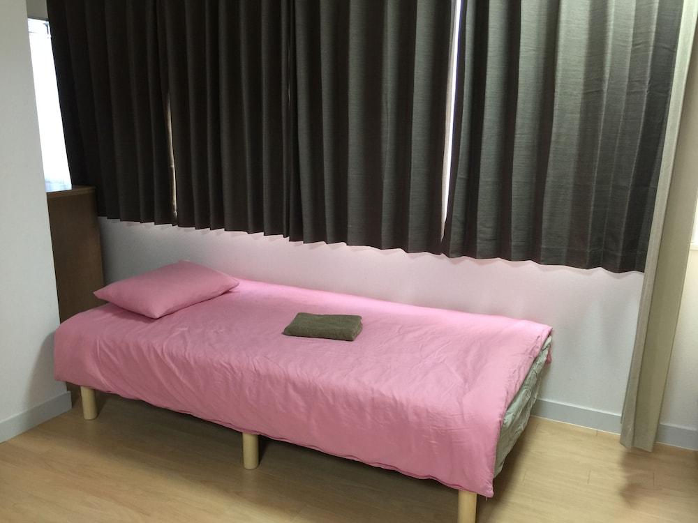 Issyuku Hotel Asakusabashi - Tap to explore photos