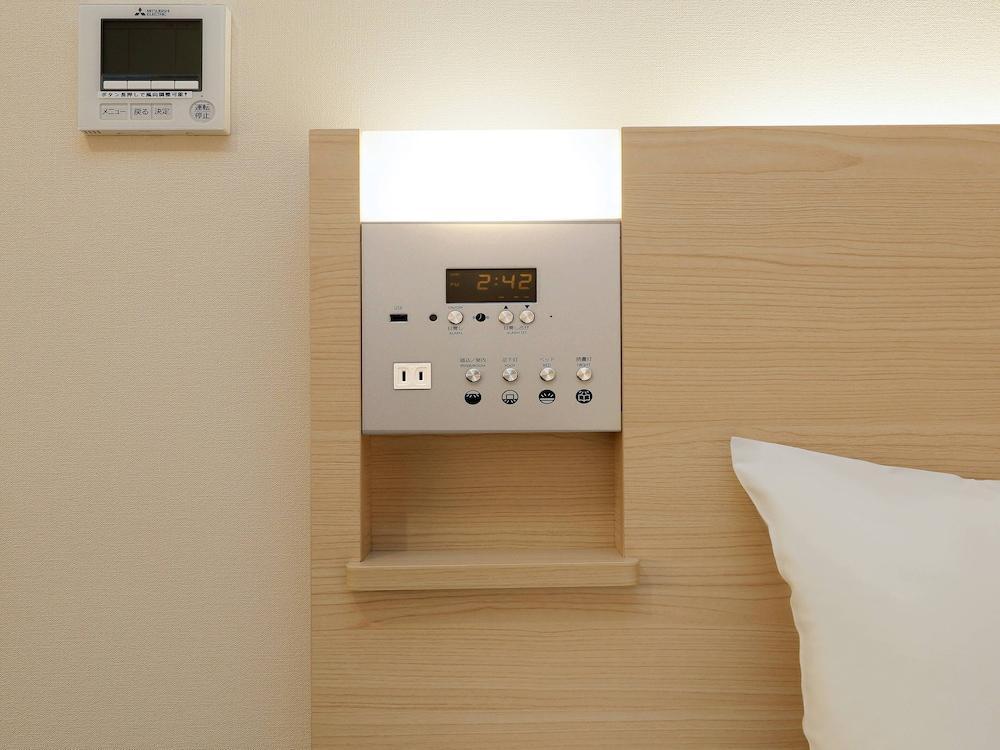 Keio Presso Inn Gotanda - Tap to explore photos