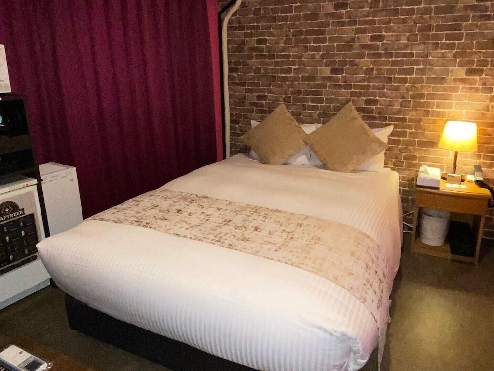 Roppongi Plaza Hotel Room Type - Superior Double Room, Non Smoking Roppongi Plaza Hotel Room Type - Superior Double Room, Non Smoking