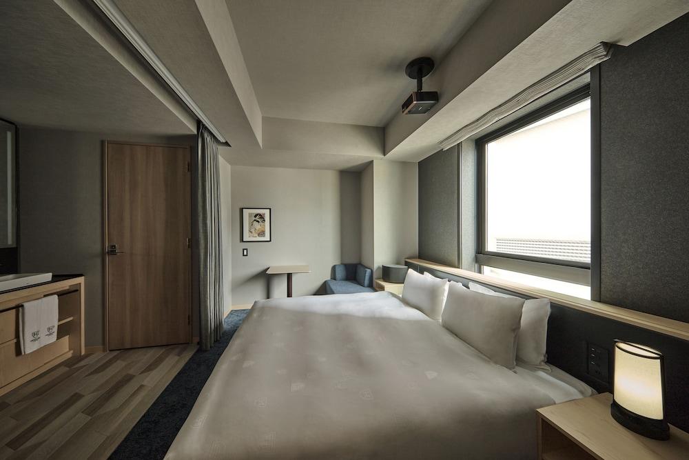 The Royal Park Canvas Ginza Corridor Room Type - Standard Room, Non Smoking (Omiki,8-13F)