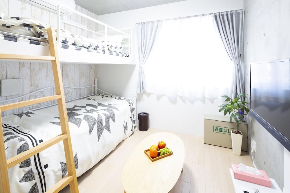 Laffitte Hirai Condominium Hotel Room Type - Superior Triple Room, Non Smoking (3F)