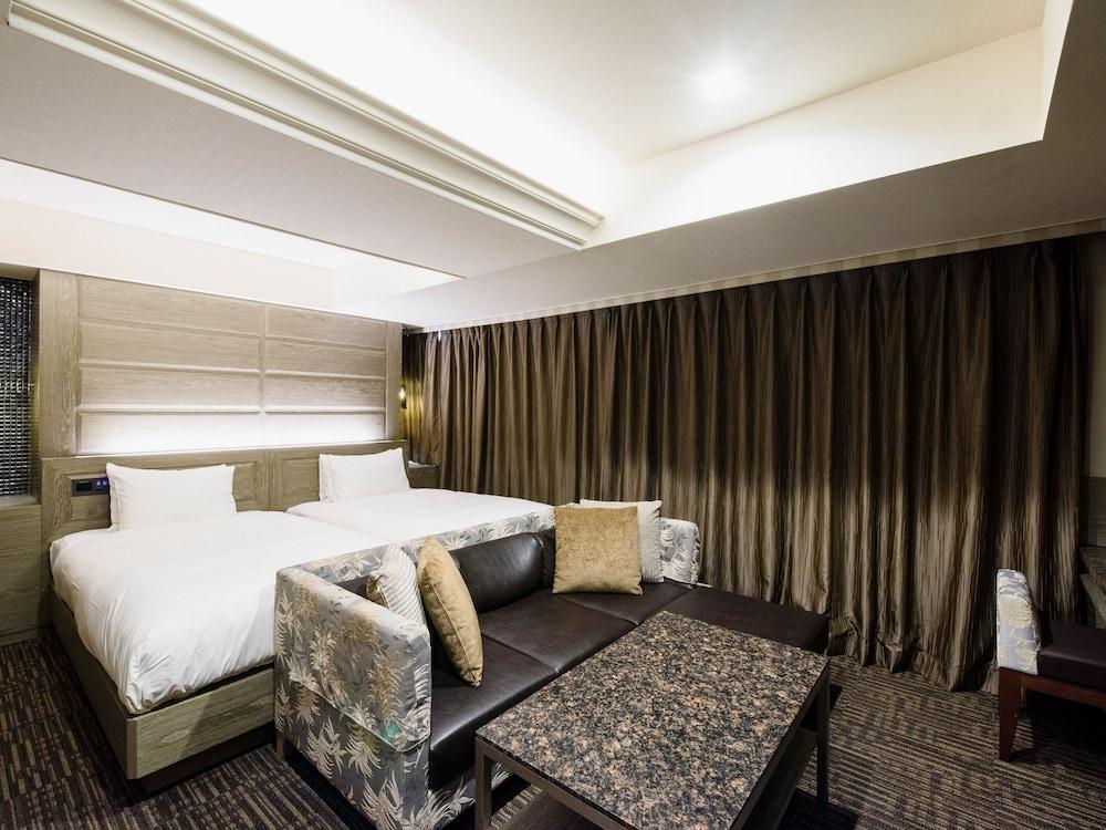 Meguro Holic Hotel Room Type - Deluxe Twin Room, Non Smoking