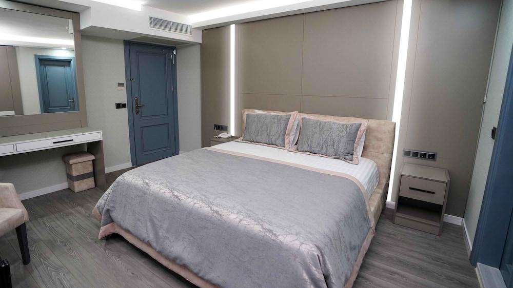 Aura Marina Hotel Room Type - Premium Double Room