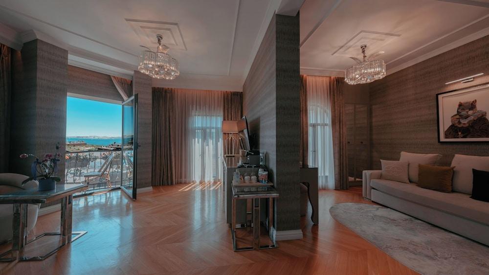 De Reve Galata Room Type - Exclusive Studio Suite, Sea View