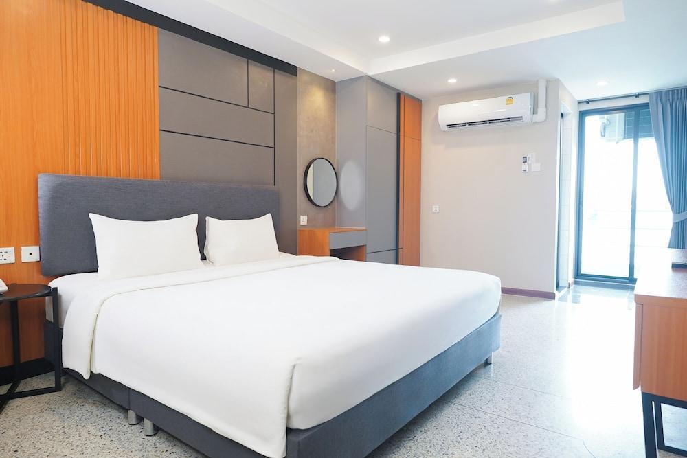 12 The Residence Hotel - Don Mueang Airport Room Type - Royal Suite