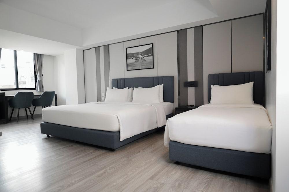 12 The Residence Hotel - Don Mueang Airport Room Type - Family Suite 12 The Residence Hotel - Don Mueang Airport Room Type - Family Suite