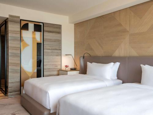 Rixos Gulf Hotel Doha Room Type - Deluxe Twin Room with Sea View Rixos Gulf Hotel Doha Room Type - Deluxe Twin Room with Sea View