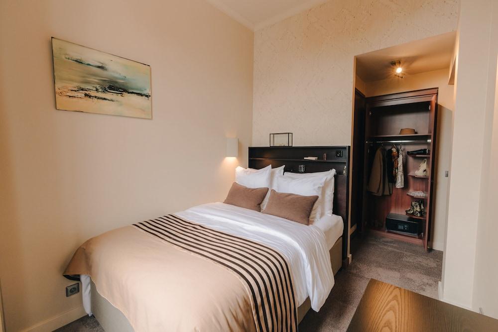 Hotel Omega Room Type - Economy Double Room
