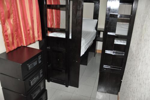 Swiss Hostel Room Type - Single Bed in 4-Bed Dormitory Room