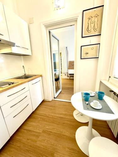 Angelico 90 Room Type - Studio Apartment