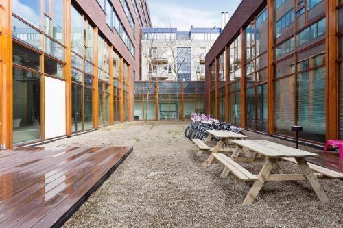 Hostelle - women only hostel Amsterdam